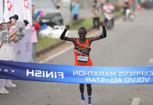 Kenyan Athlete Shatters Records at the VM Volvo All-Star Marathon - image 5