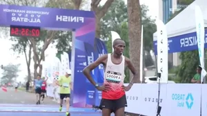Kenyan Athlete Shatters Records at the VM Volvo All-Star Marathon - image 8