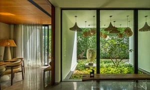 Neem Tree House: A C-Shaped Architectural Marvel in New Delhi - image 14