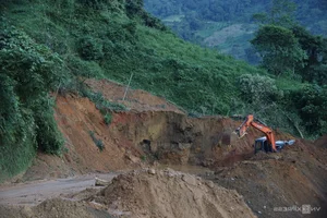 Navigating the Dangerous Beauty of Ha Giang: Safety Tips for Mountain Roads - image 9