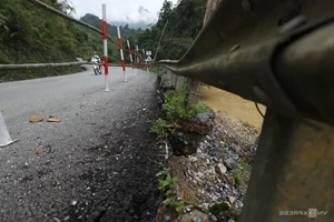 Navigating the Dangerous Beauty of Ha Giang: Safety Tips for Mountain Roads - image 6