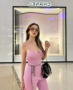 Huyen Baby Shines Brilliantly Alongside Vietnamese Stars at Age 34 - image 4