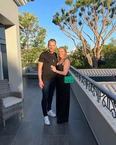 Inside Katie Goodland's Luxury Handbag Collection: Harry Kane's Wife's Elite Style - image 5