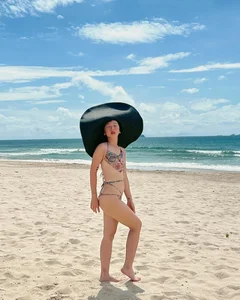 Trang Hy Inspires Body Positivity in Vibrant Bikini Fashion Shoot - image 0