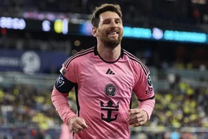Top 10 Highest-Paid Football Players of 2024: Global Sports Wealth - image 4