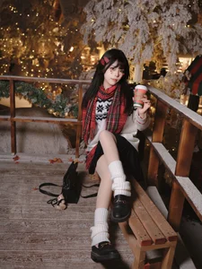 Christmas JK Xi Youzi Gallery: Festive Japanese School Uniform Fashion by Yituyu - image 4