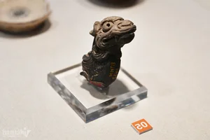 Ancient Military Might: Discovering the Unique Le Dynasty Weapon Collection at Hanoi's Giảng Võ School Exhibition - image 13