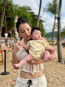 Post-Pregnancy Fitness: How Phuong Trinh Jolie Reclaimed Her Toned Bikini Body - image 2
