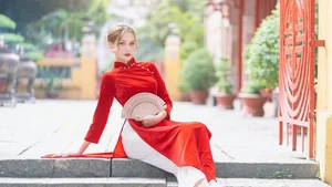 Capturing Elegance: The Pure and Timeless Beauty of Vietnamese Women - image 91
