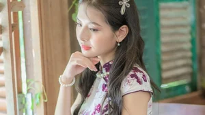Capturing Elegance: The Pure and Timeless Beauty of Vietnamese Women - image 4