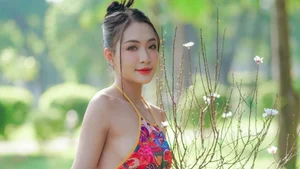 Capturing Elegance: The Pure and Timeless Beauty of Vietnamese Women - image 29