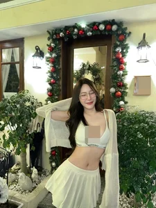 Thai Influencer Natpaphat Ounboontan Sparks Bold Fashion Conversations Online - image 8