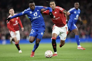Harry Maguire Striker-Like Goal Powers Manchester United FA Cup Comeback - image 4