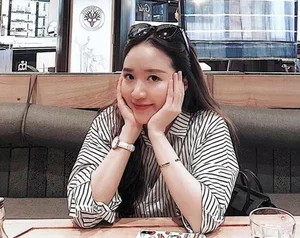 Rare Bikini Photos of Luong Xuan Truong's Wife Go Viral - image 3