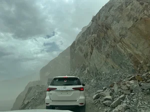 Conquering the World's Highest Motorway: Vietnamese Travelers Experience the Thrills of Ladakh, India - image 0