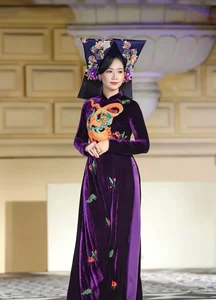 Tuan Hung and Wife Huong Baby Steal the Show on Fashion Runway - image 3