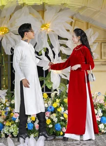 Tuan Hung and Wife Huong Baby Steal the Show on Fashion Runway - image 7