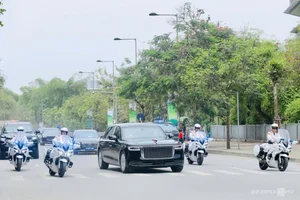 Chinese President Xi Jinping Arrives in Hanoi to Strengthen Strategic Bilateral Ties - image 16