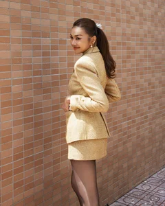 Star Style: Minh Trieu Stuns Fans With Her Flawless Physique - image 6