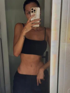 Star Style: Minh Trieu Stuns Fans With Her Flawless Physique - image 1