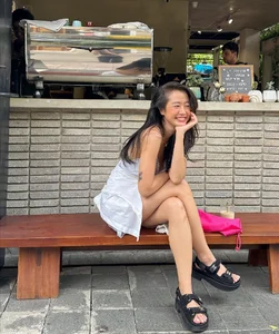 Overseas Vietnamese Hot Girl from Nguoi Ay La Ai Flaunts Luxury Lifestyle - image 6