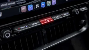 Hyundai Ioniq 3 Debuts: The Electric Hatchback with Physical Buttons - image 3