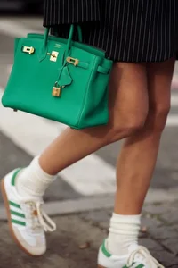 7 Iconic Luxury Handbags That Defined Fashion History and Timeless Style - image 21