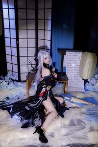 YiTuYu Art Language Vol.10470: A Stunning Visual Showcase Featuring Model Tang Chi - image 0