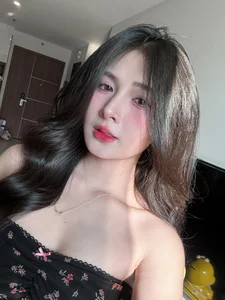 Quynh Alee Sets Social Media Ablaze with Bold Leopard Print Bikini Photoshoot - image 8