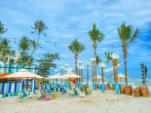 Surreal Sand Dunes Destination Rising as Global Travel Hotspot - image 2
