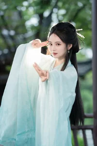 YiTuYu Art Language Vol.9962: Aesthetic Studio Portraits of Xiao Ou O - image 4