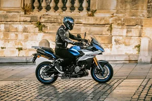 2025 Suzuki GSX-S1000GX: Specs, Features, and Pricing Revealed - image 9