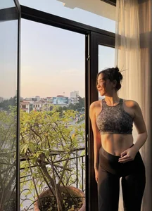 MC Mai Ngoc: Post-Motherhood Radiance and the Evolution of Style - image 9