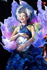Netizens Buzz Over Bui Thi Xuan Hanh's Coronation as Miss Cosmo Vietnam 2023 - image 4