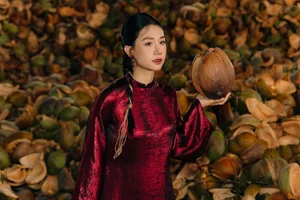 Exploring An Thanh Coconut Fiber Village: A Stunning Cultural Backdrop for Tet Ao Dai Photography Along the Scenic Thom River in Vietnam - image 1