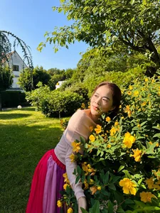 Step Inside the Fairytale 1,000m2 Garden of Singer My Le - image 4