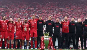 Liverpool Historic Premier League Trophy Lift: Relive the Anfield Glory - image 3