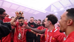 Liverpool Historic Premier League Trophy Lift: Relive the Anfield Glory - image 8
