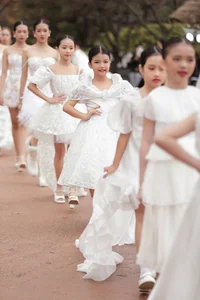 Cindy Minnie Joins Top Vietnamese Models at Asian Kids Fashion Week - image 0