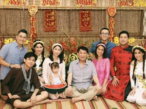 How Many Children Does Billionaire Johnathan Hanh Nguyen Have? - image 3