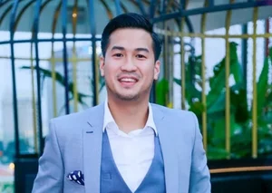 How Many Children Does Billionaire Johnathan Hanh Nguyen Have? - image 4