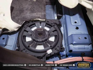 Premium Audio and Accessory Upgrades for the VinFast Lux SA SUV - image 11