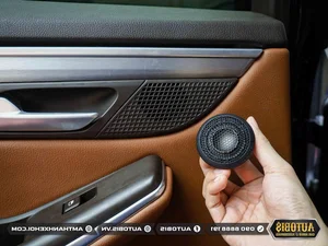 Premium Audio and Accessory Upgrades for the VinFast Lux SA SUV - image 19