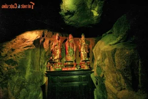 4 Must-Visit Spiritual Landmarks at the Legendary Sam Mountain in Chau Doc - image 15