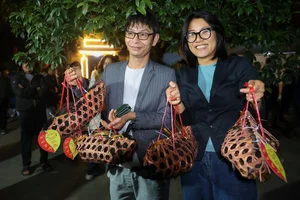Discover Vietnam's Mysterious Yin-Yang Market: A Once-a-Year Spiritual Gathering - image 2