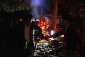 Discover Vietnam's Mysterious Yin-Yang Market: A Once-a-Year Spiritual Gathering - image 13