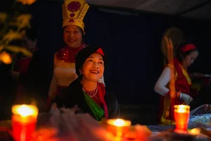 Discover Vietnam's Mysterious Yin-Yang Market: A Once-a-Year Spiritual Gathering - image 0