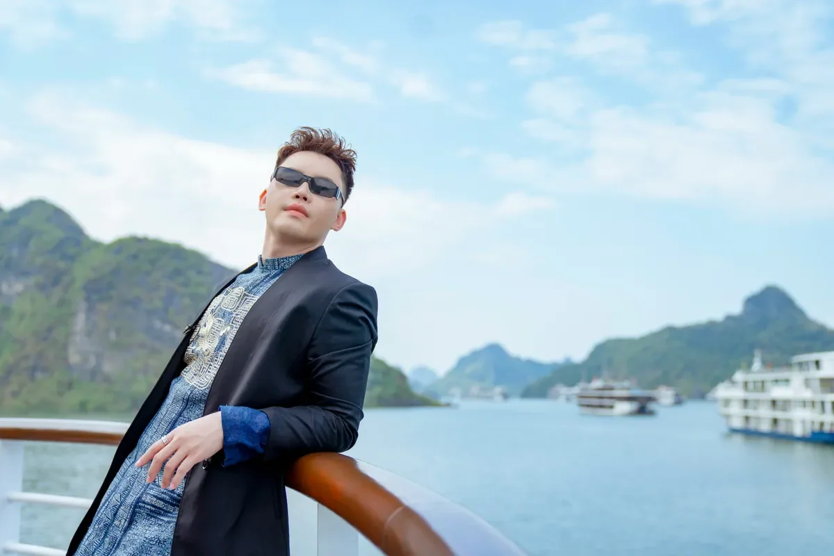 The Inspiring and Unique Career Journey of MC Manh Khang