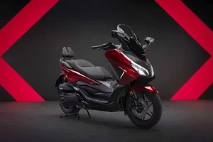2026 Honda Forza 350 Unveiled: Pricing, Specs, and the Battle Against Yamaha Xmax - image 7