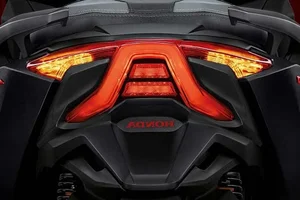 2026 Honda Forza 350 Unveiled: Pricing, Specs, and the Battle Against Yamaha Xmax - image 3